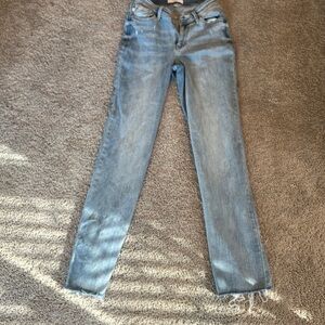 Judy Blue Light Wash Straight Leg Jeans